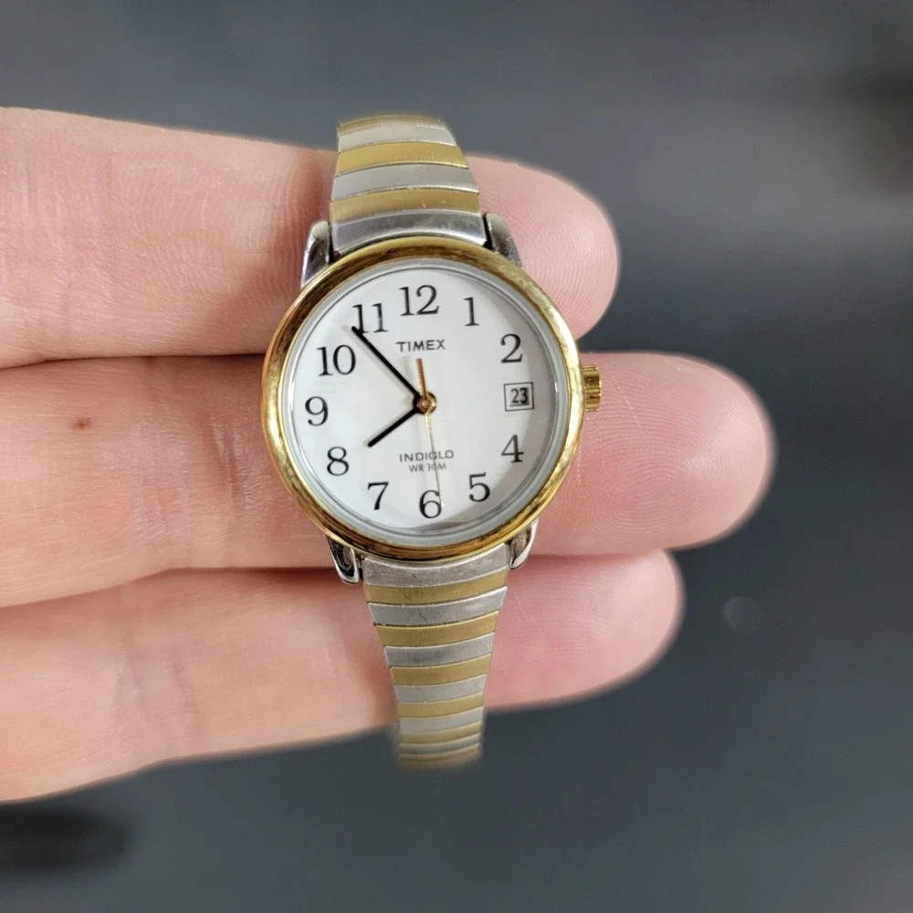 Timex Indiglo WR 30M Silver Tone Quartz Analog Women's Watch Sz. 6